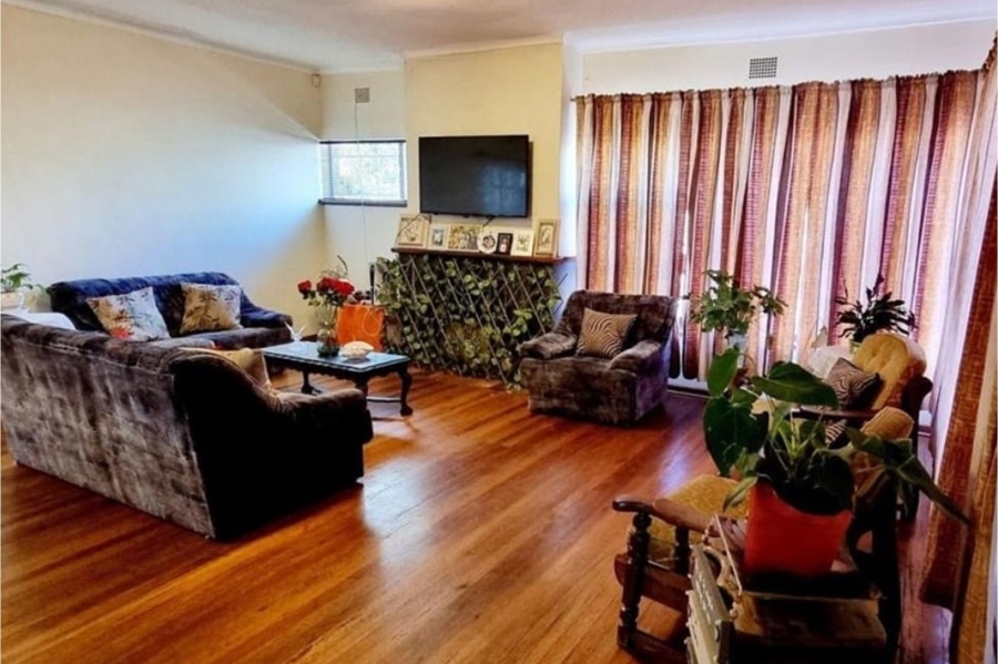 3 Bedroom Property for Sale in Esterville Western Cape